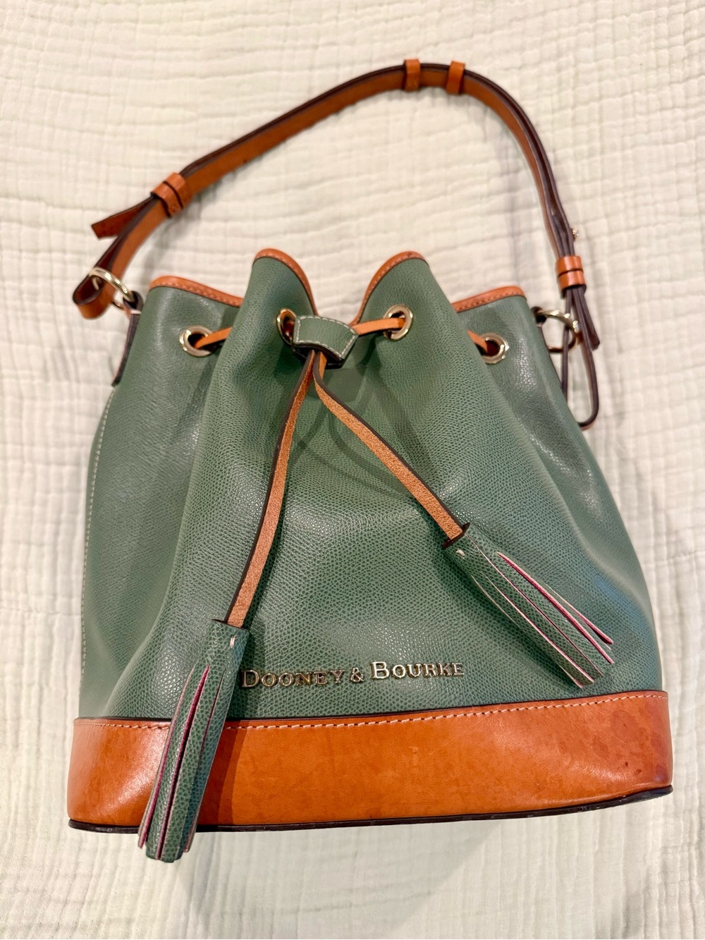 Dooney & Bourke Olive Green Leather Drawstring Bucket Bag w/ Tan Trim - Picture 1 of 9